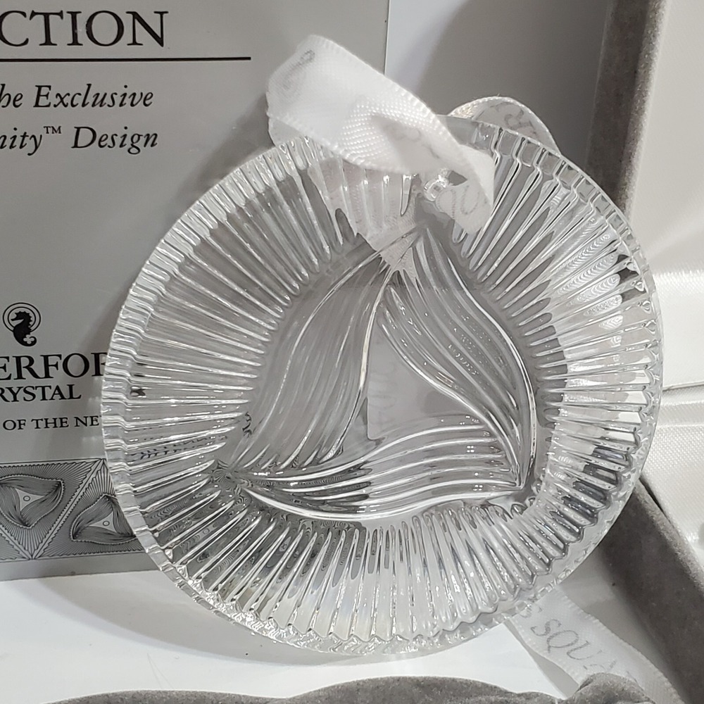 NEW 2004 Waterford Crystal TIMES SQUARE COLLECTION Ornament Hope for Unity